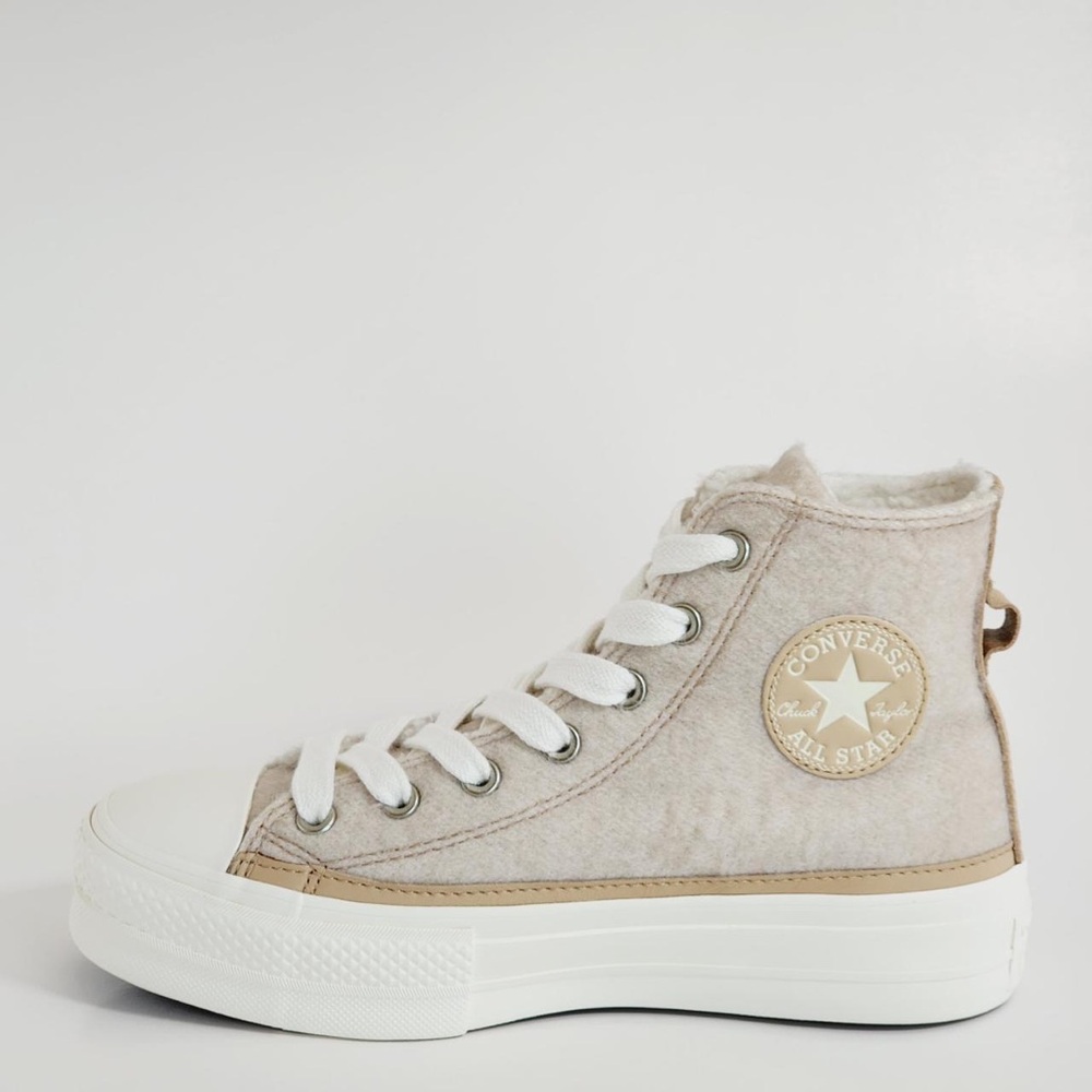 Converse Fleece High-Tops (Tan and White) Size 8